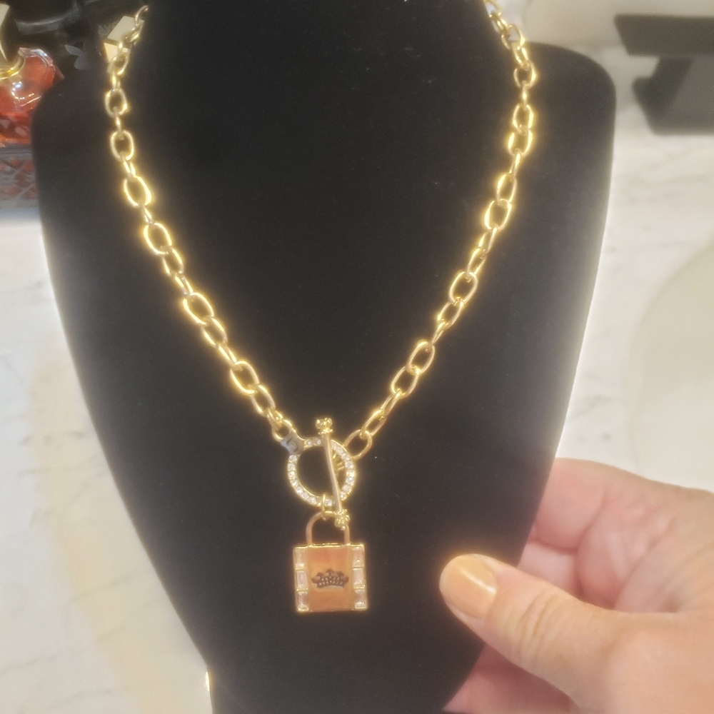 Gold Chain Necklace with Padlock Pendant
